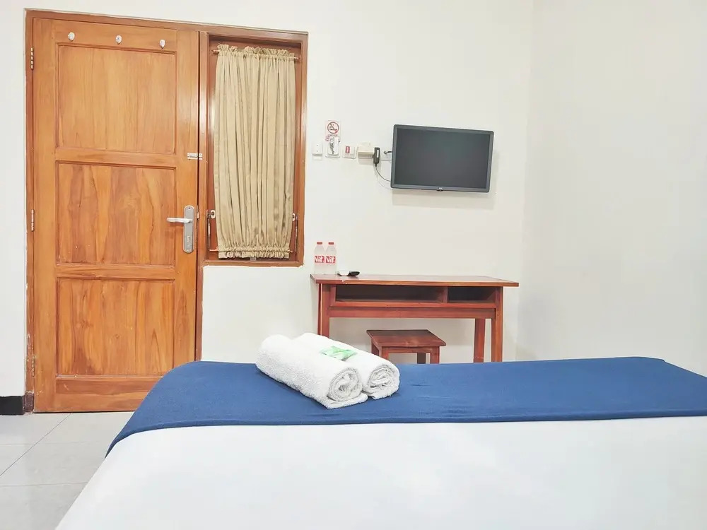 Happy Syariah Hotel near Jombor Mitra RedDoorz