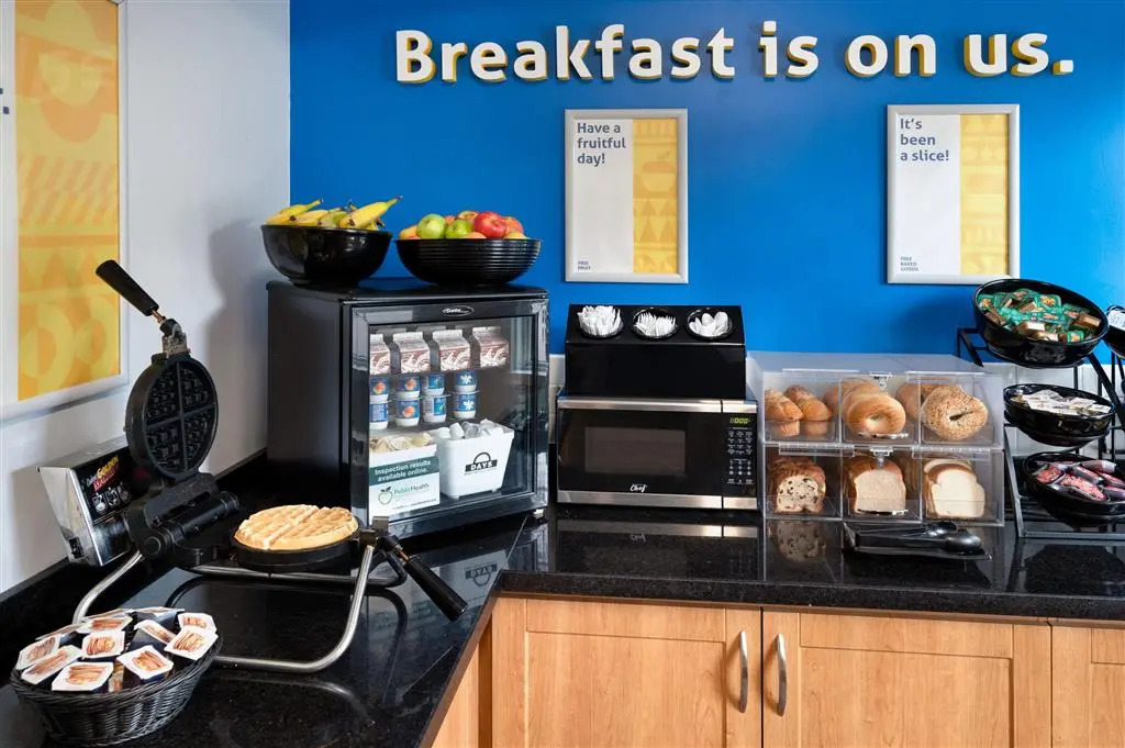 Days Inn by Wyndham Guelph