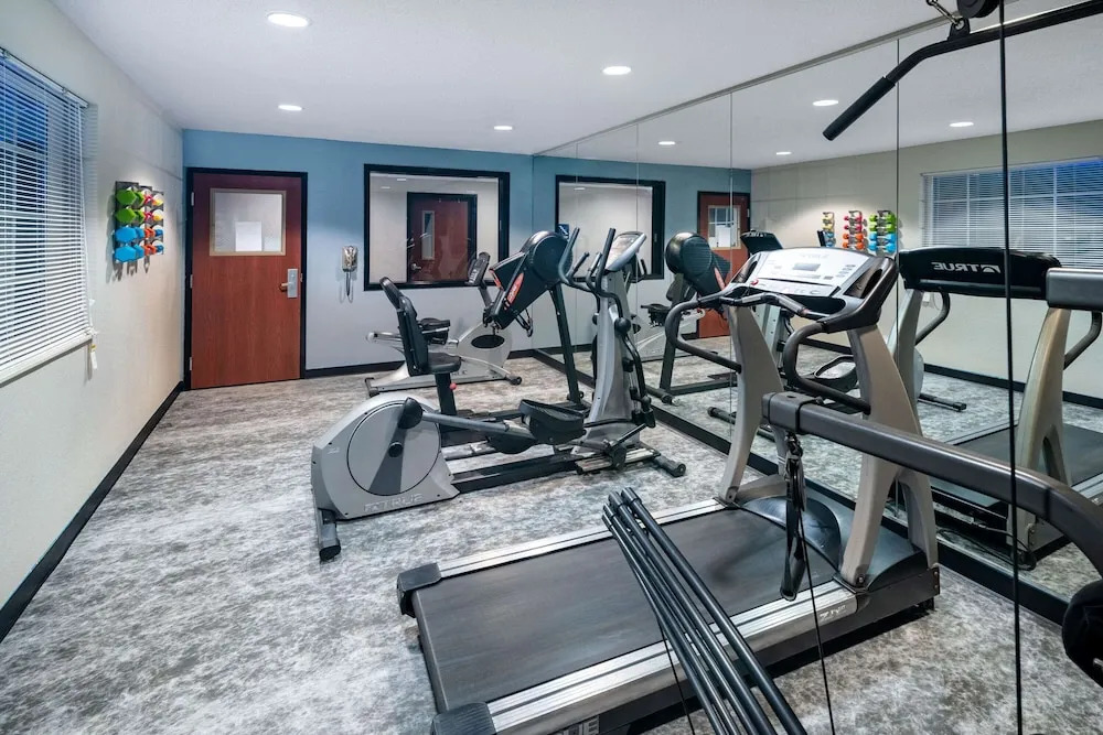 Microtel Inn & Suites Columbus North