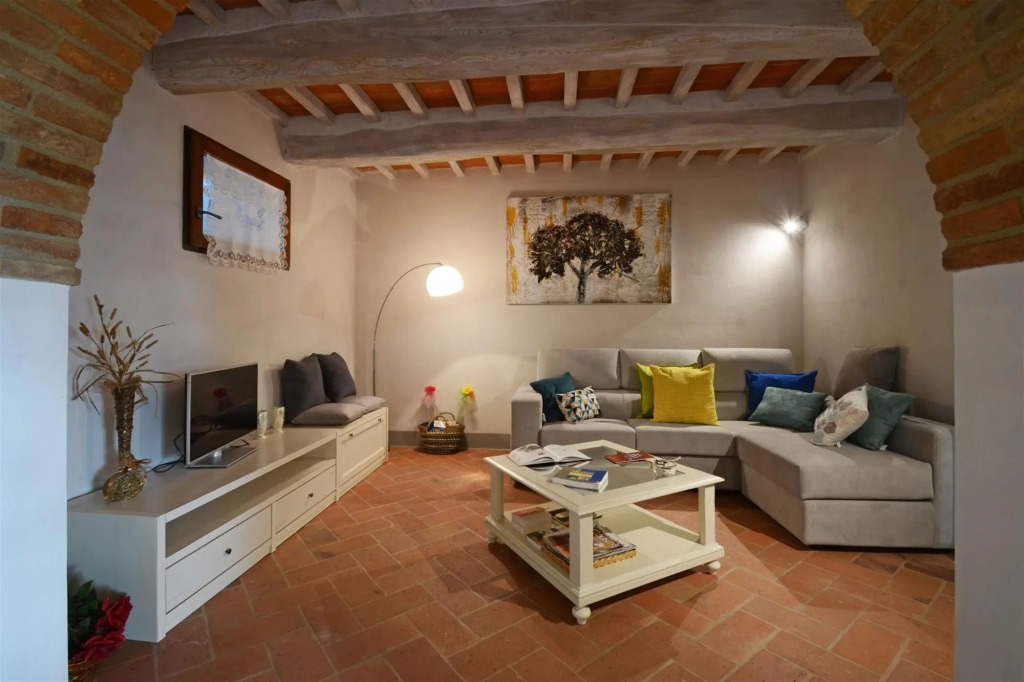 Torre La Ripa 8, Emma Villas