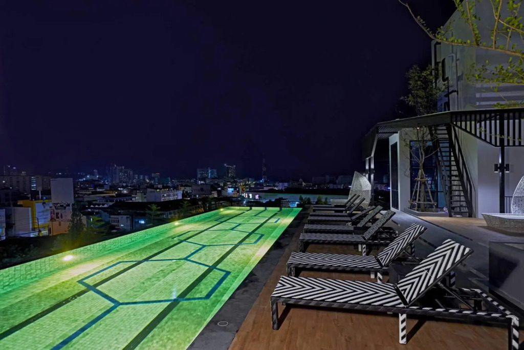 Chezzotel Pattaya