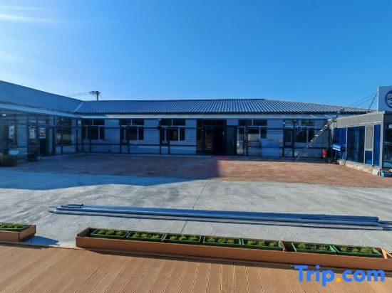 Ulan Tuya Homestay (Chifeng Hexigten Banner Wulan Butong Grassland Scenic Area)