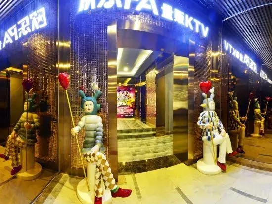 Knight's Hotel Europark Resort