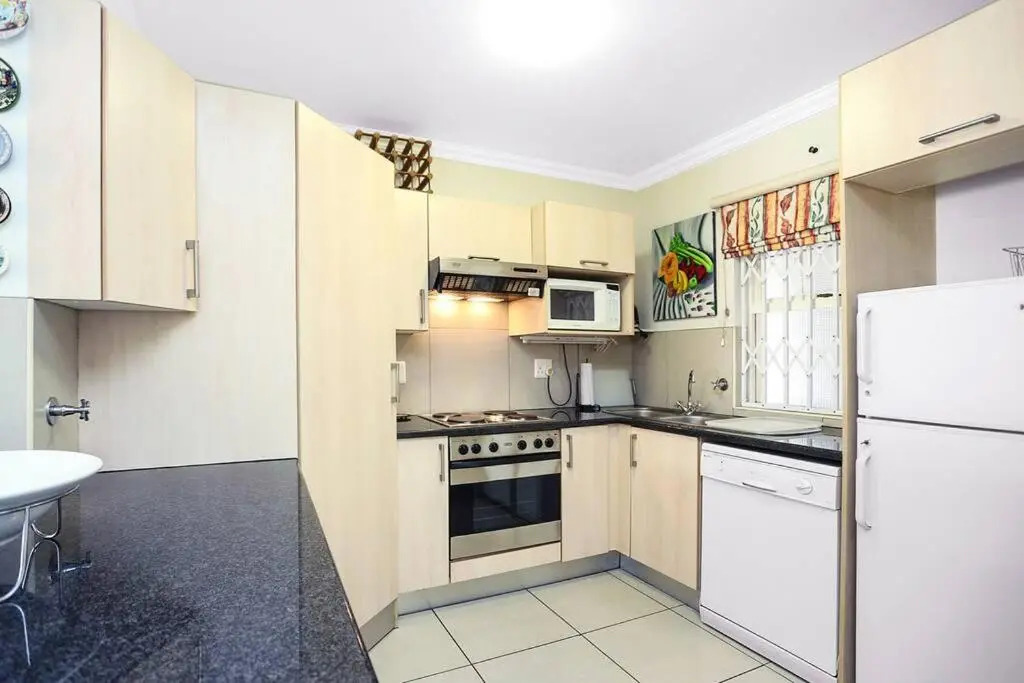 Corner House large 1 bedroom apartment