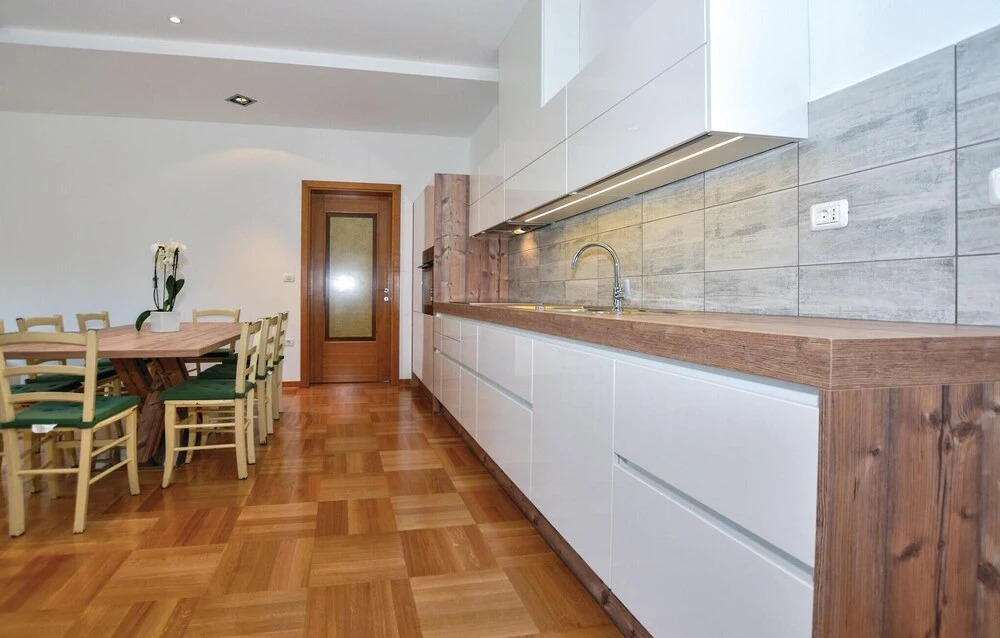 Awesome Home in Portoroz With Sauna, Wifi and 3 Bedrooms