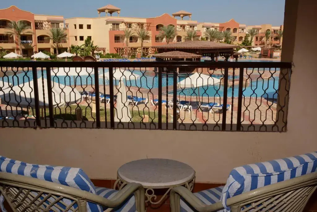 Regency Plaza Aqua Park and Spa Resort