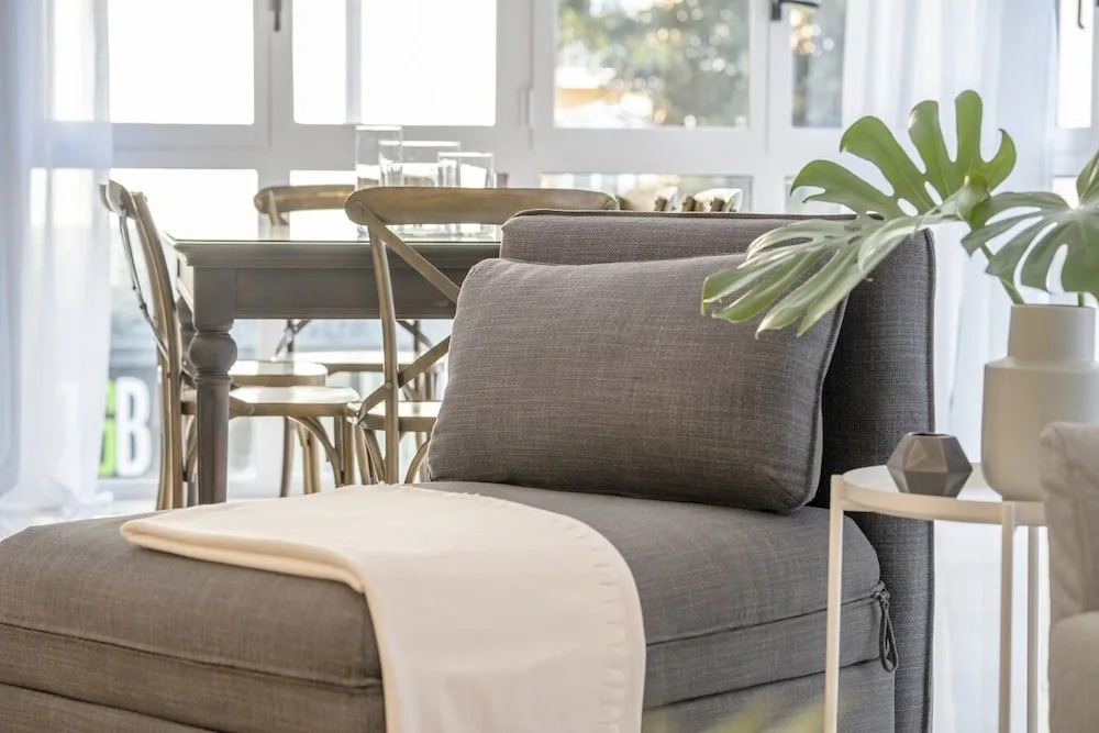 Luxury City Apartment