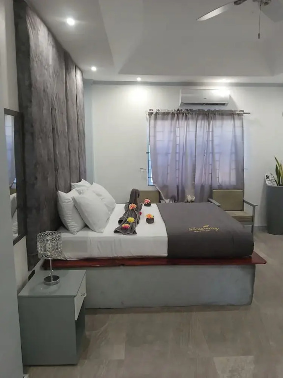 Quaint Studio Apartment in Soufriere From Claviers