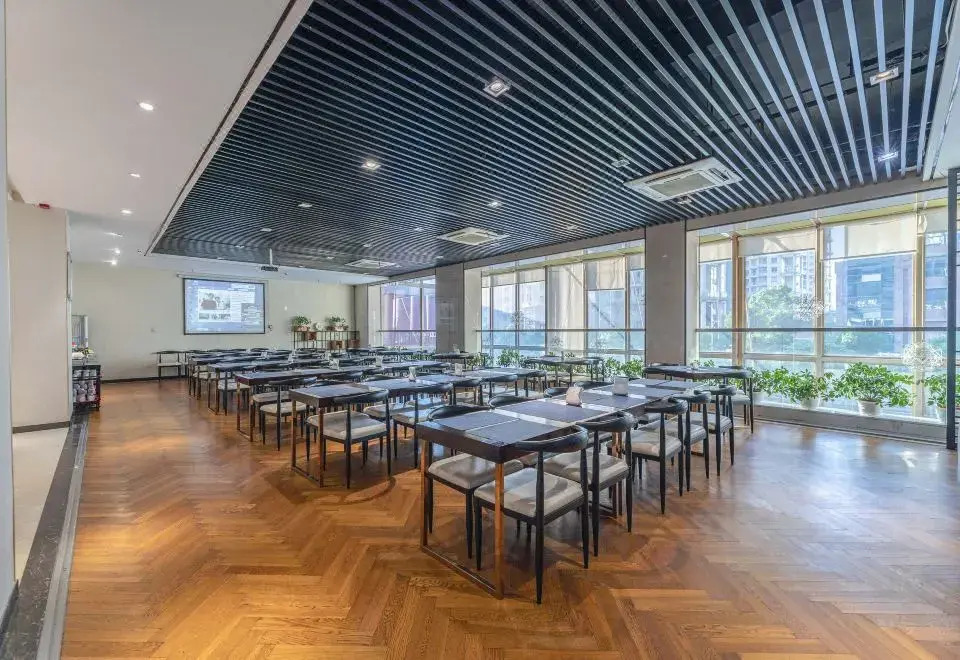 acorn hotel(Ningbo Hangzhou Bay New District Store)