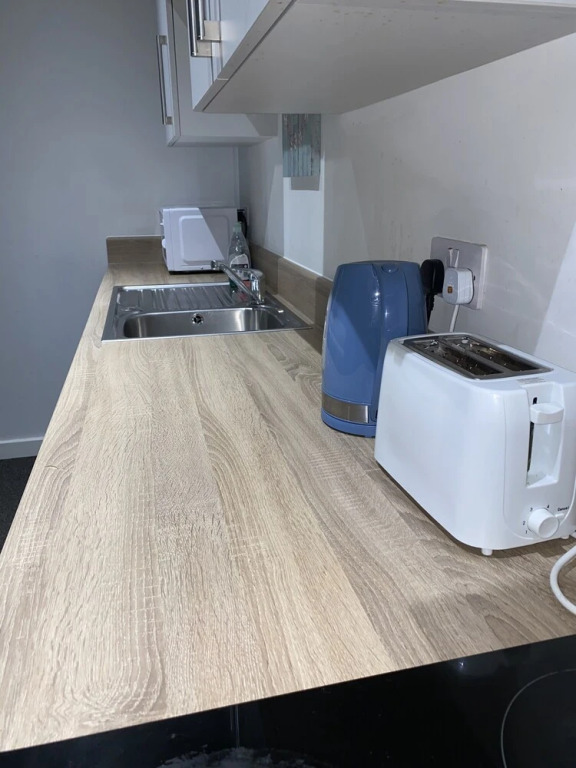 Remarkable 1-bed Apartment in City Centre