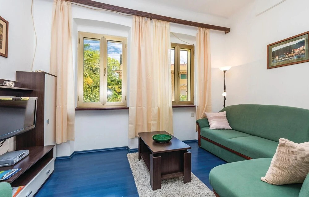 Nice Apartment in Opatija With 1 Bedrooms