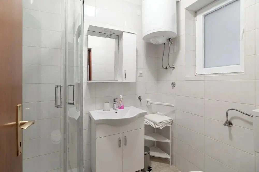 Apartments Pere