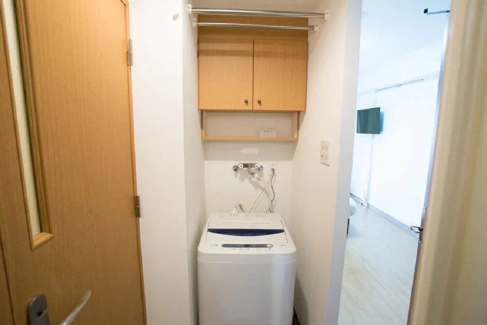 Riverside high-rise apartment BIOSU