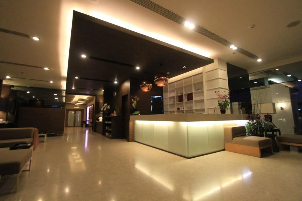 Cnc Residence