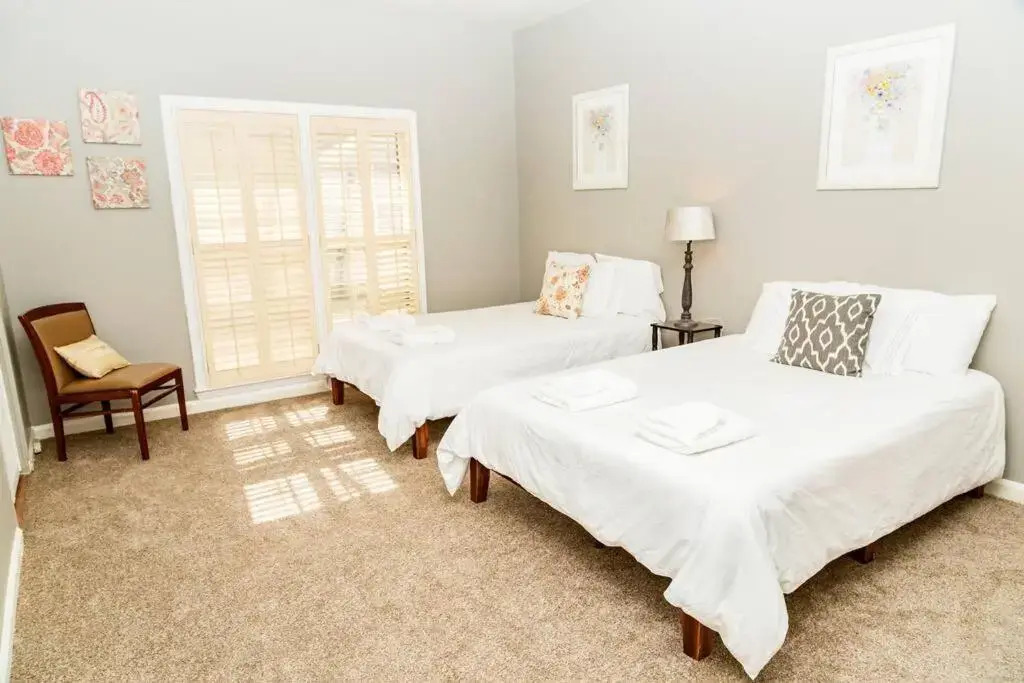 The Regal Courtyard Retreat 5 Min to ASU