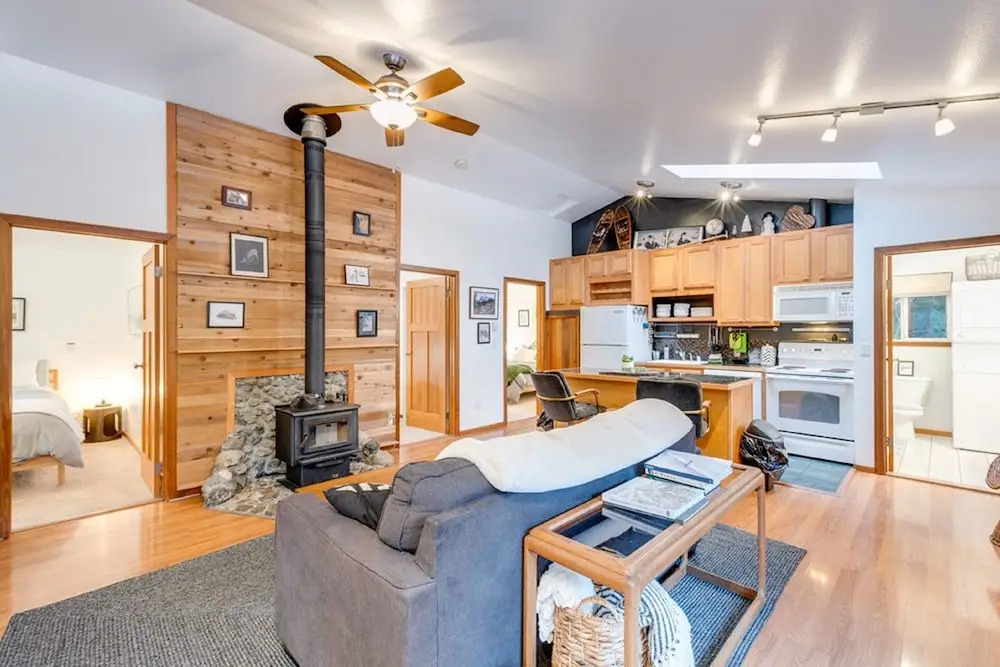 Mt Baker Lodging Cabin 64 – FRPL, WIFI, SLEEPS 6! by MBL