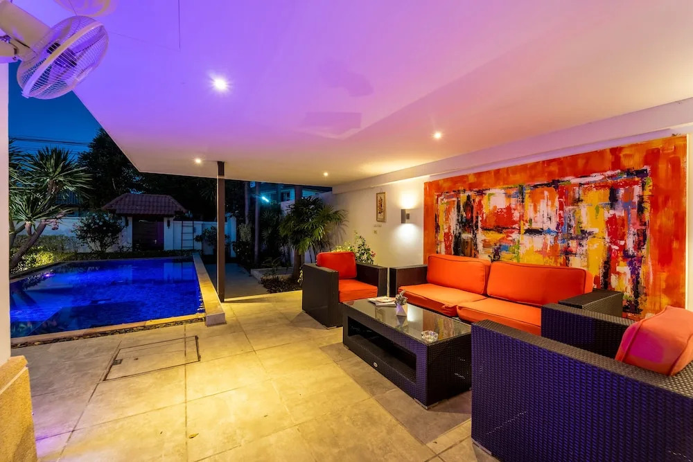 3 Bedroom Pool Villa in Great Location! BUB