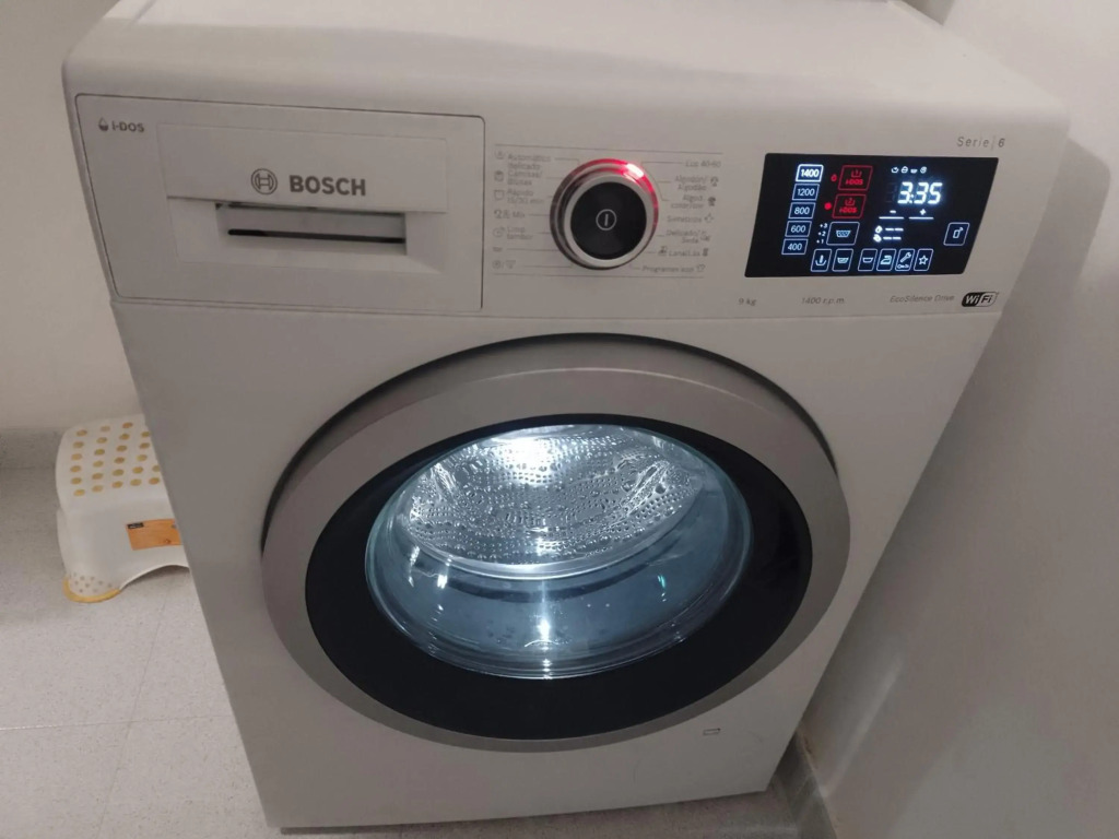 Precioso apartamento con piscina.