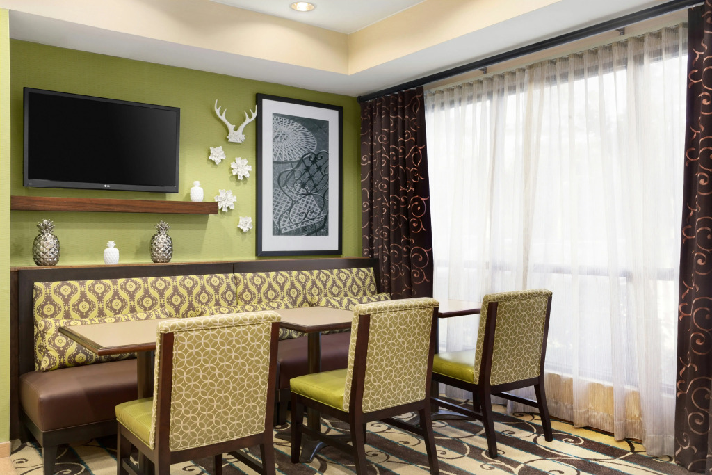 Hampton Inn Houston Willowbrook Mall