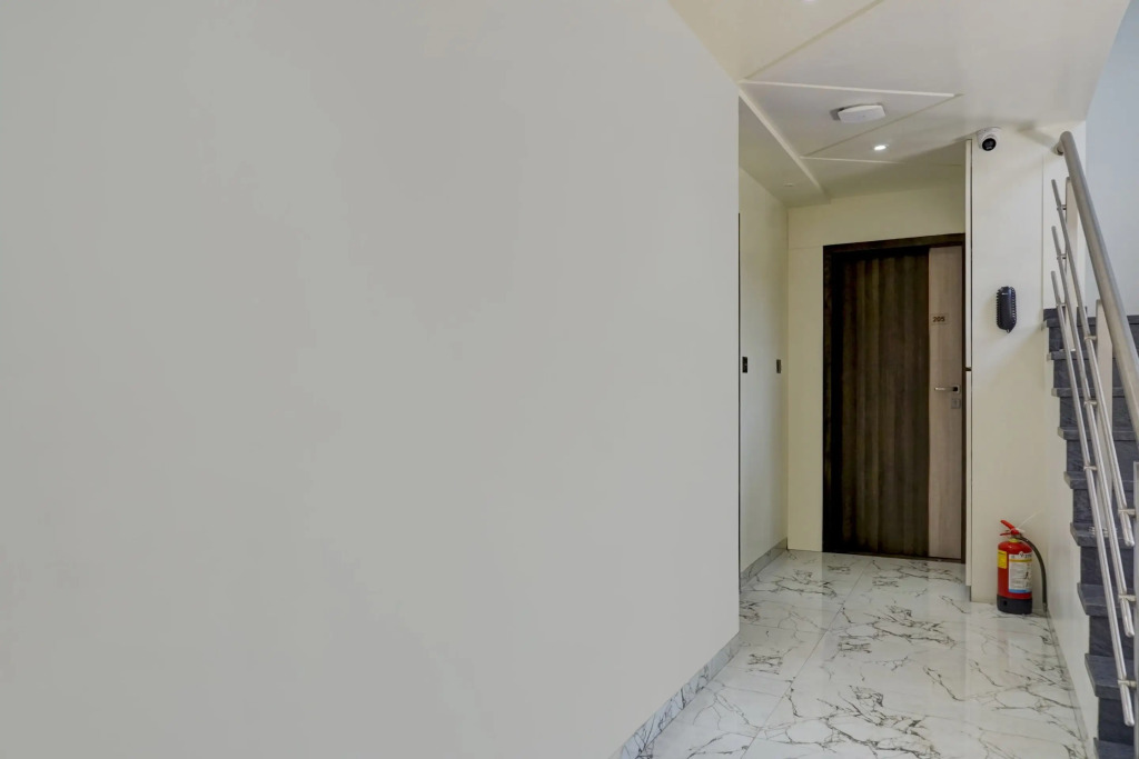 Townhouse Poona Royal