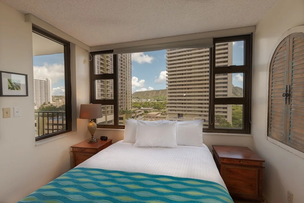 Tower 1 Suite 1013 - Qp 1 Bedroom Condo
