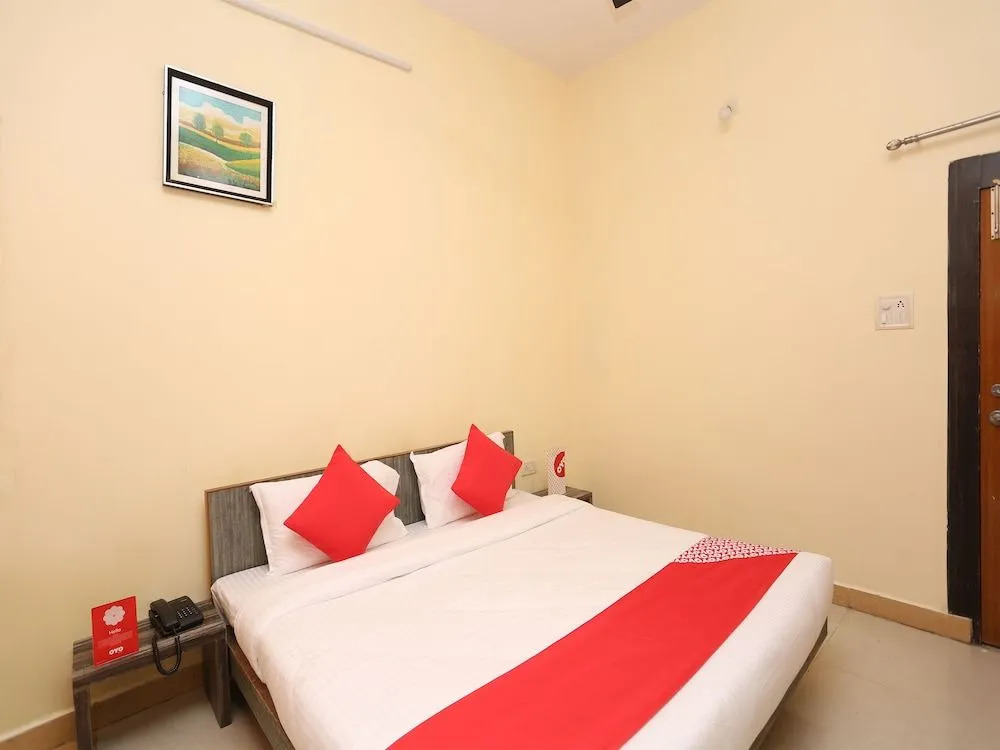 Oyo 24097 Hotel Gangotri