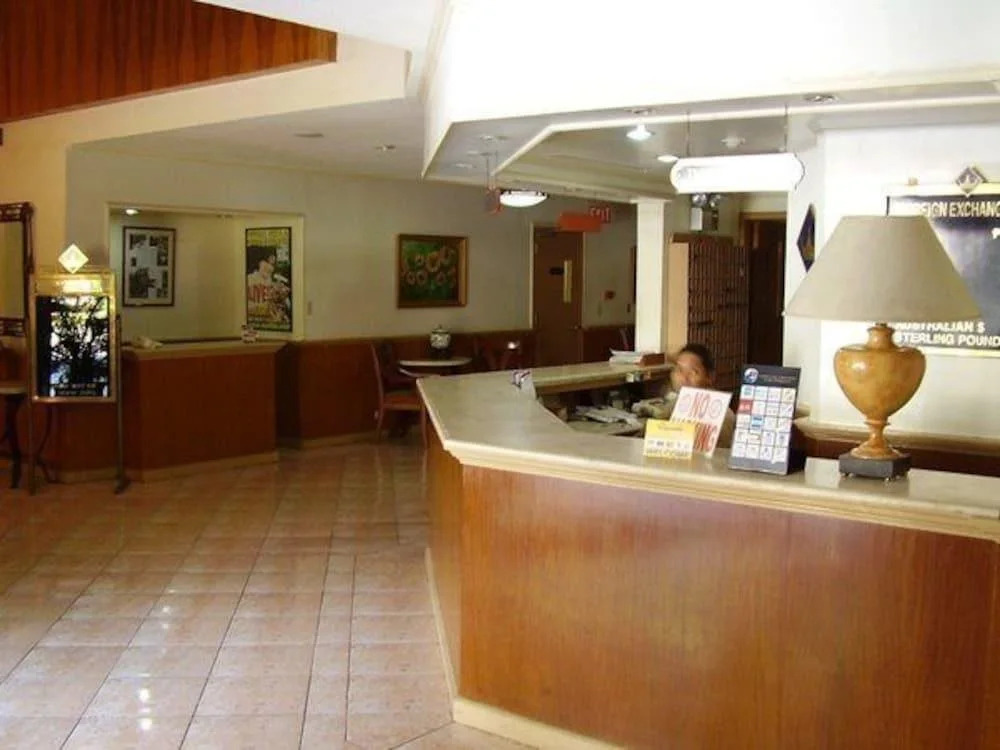 Zoobic Lodge