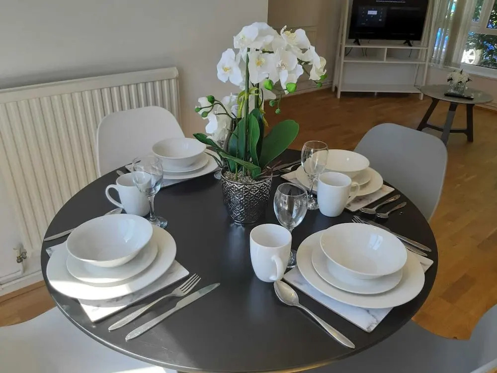 Charming 2-bed Apartment Located in Elham Norwich