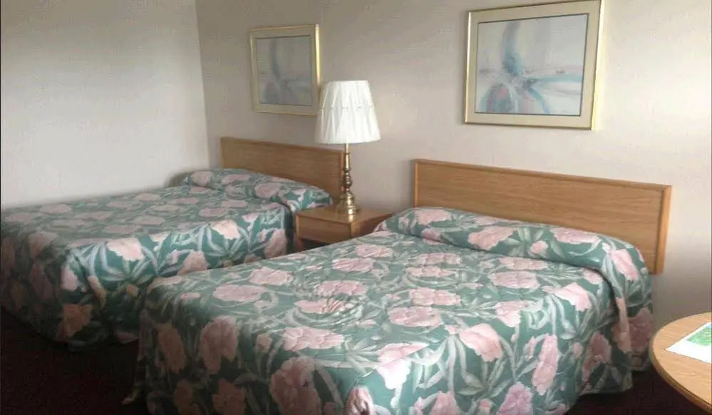 Gables Motel