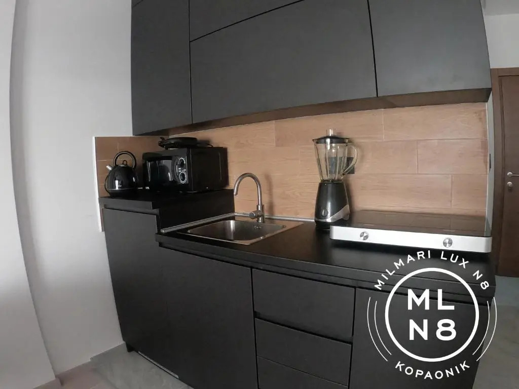 Milmari Lux N8