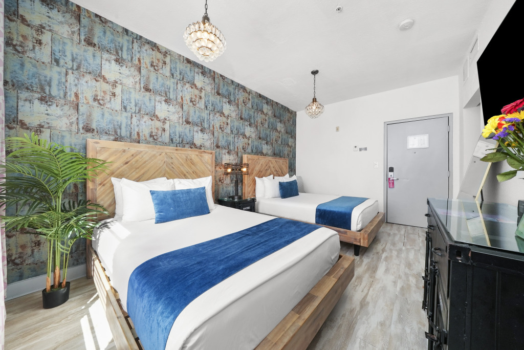 Whitelaw Hotel