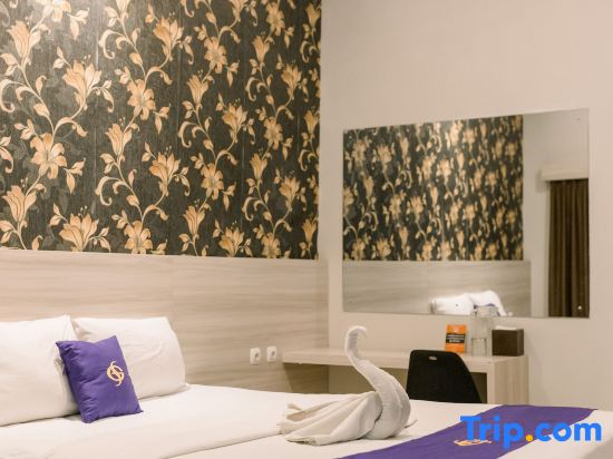 Grand Sahman by RedDoorz