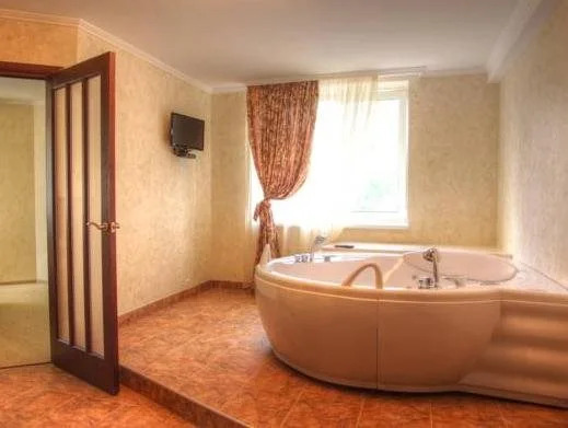 Vlada Hotel