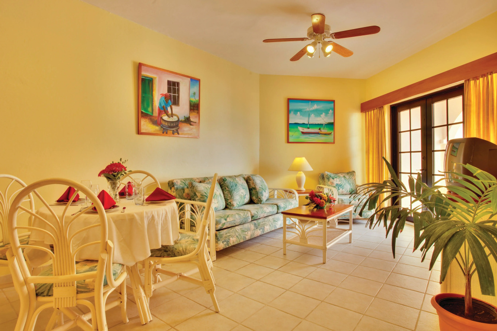 SunBreeze Suites