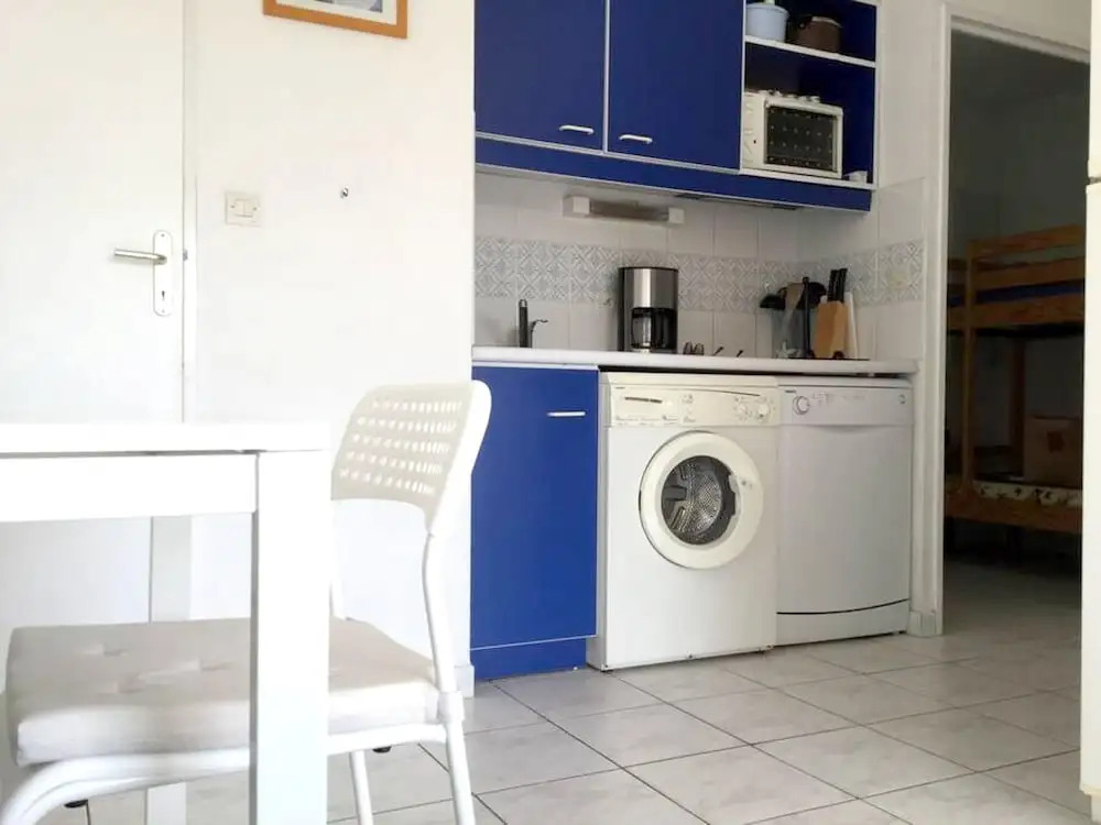Apartment with 2 Bedrooms in Le Lavandou, with Shared Pool, Enclosed Garden And Wifi - 350 M From the Beach