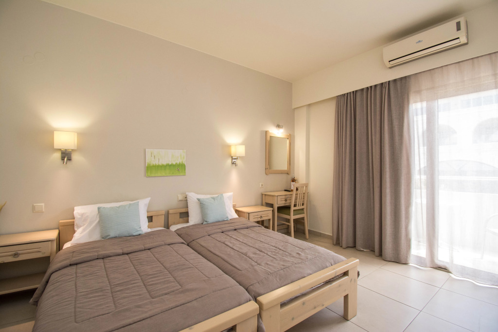 Malliotakis Beach Hotel by Checkin