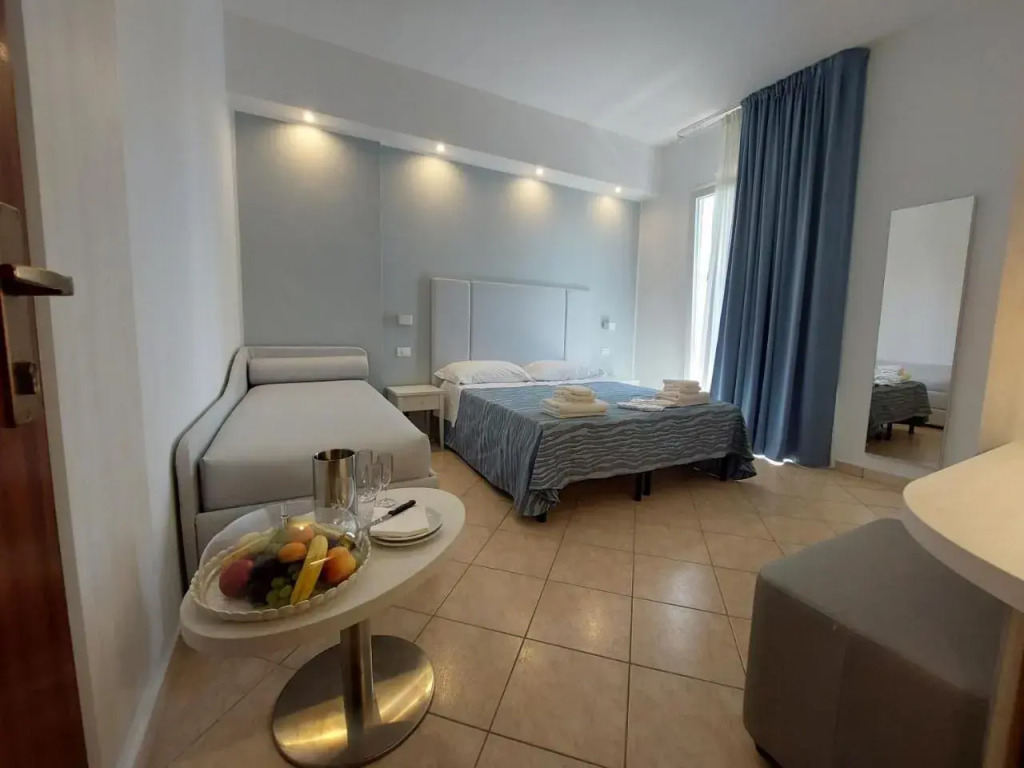 Hotel Caravel Park
