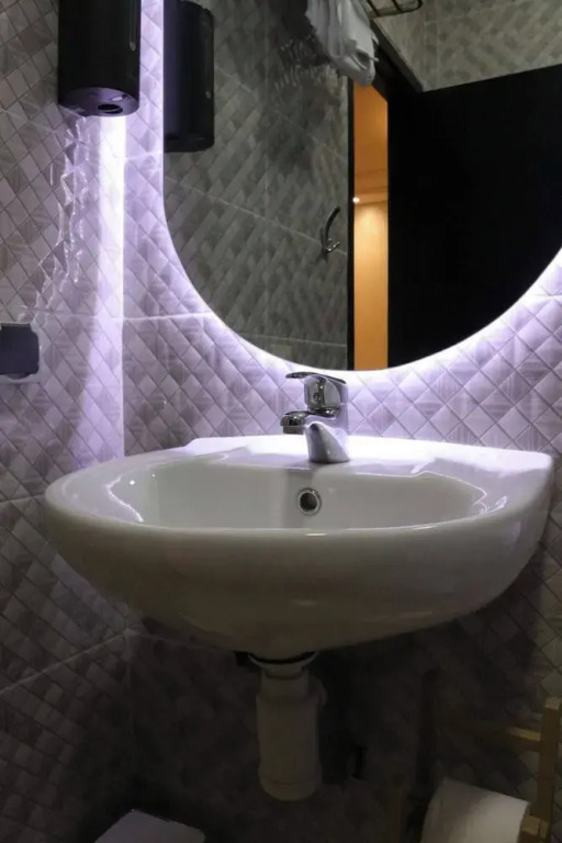 Jolie Appartement À Ifrane Calme et Spacieux