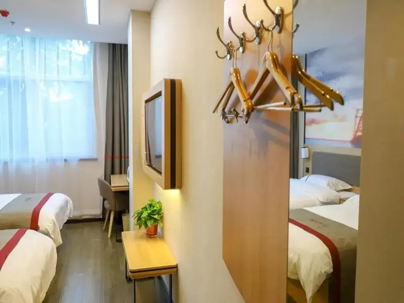 Thank Inn Chain Hotel Shanxi Yuncheng Ruicheng County Dongmao Plaza Store