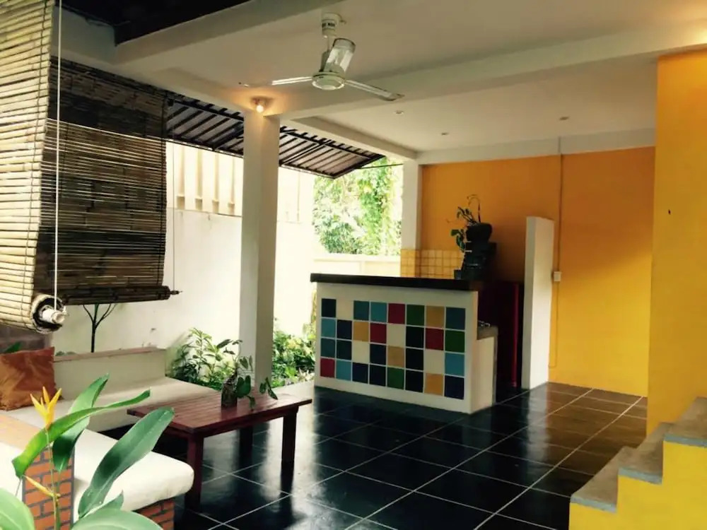 Baan Hinlad Home and Hostel