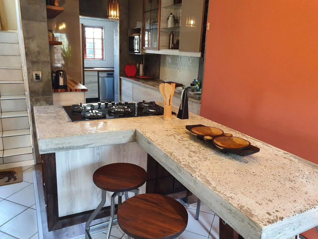 Hacienda Holiday Home