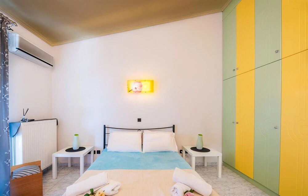 Beautiful Home in Lechaio Corinthias With 4 Bedrooms, Outdoor Swimming Pool and Swimming Pool