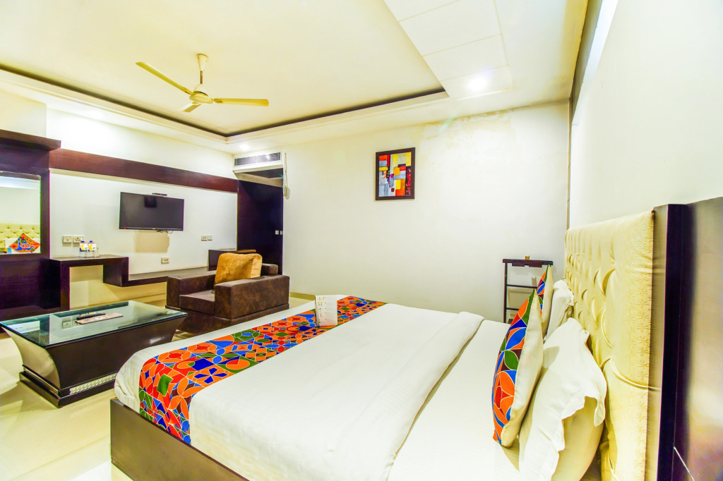 FabHotel Transit Delhi Airport