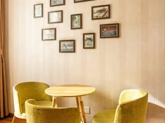 Golden Inns Chain Hotel Beijing JianGuomen