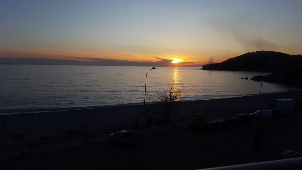 Golden Beach Hotel