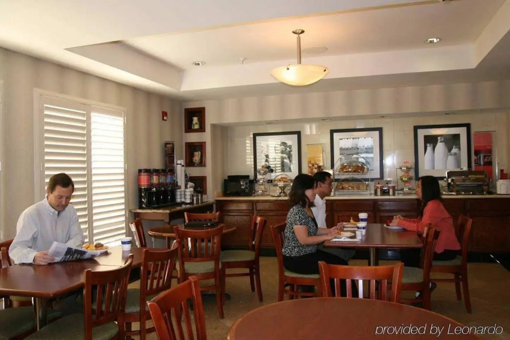 Hampton Inn San Francisco - Daly City