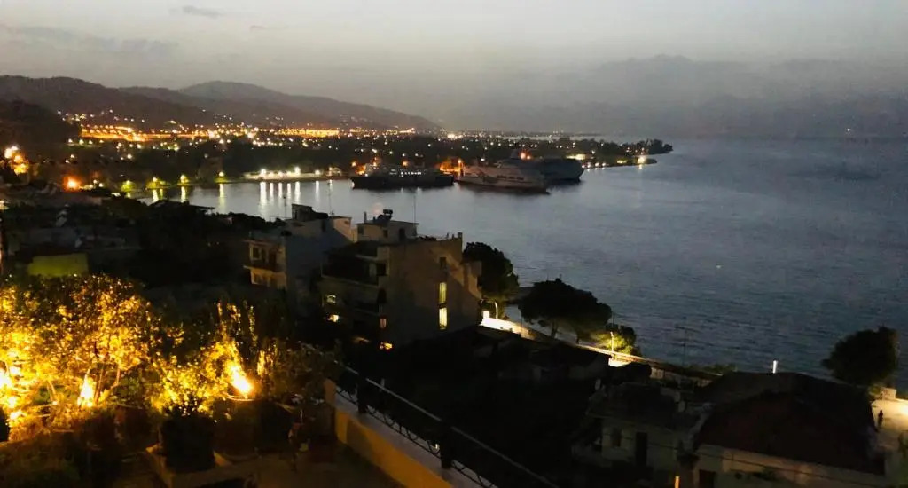 Gianna’s apartment central Aigio Cozy and Shining