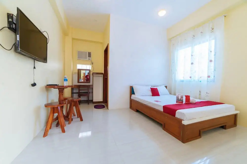 RedDoorz Premium @ Casa Ghilda Resort Olongapo City