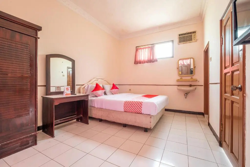 RedDoorz at Hotel Padjajaran Tasikmalaya