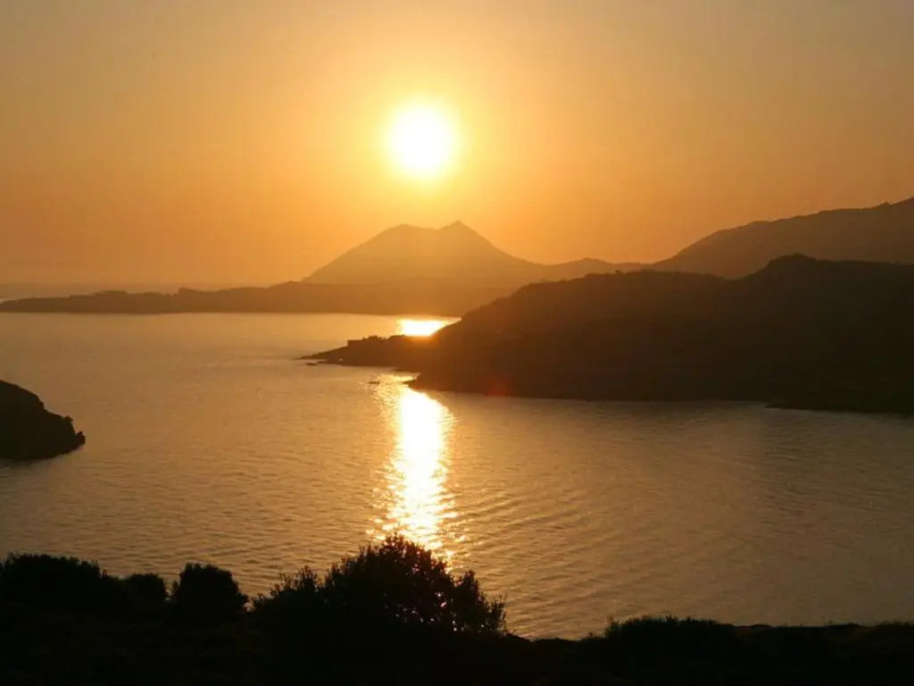 Villa with 3 bedrooms in Mouzaki with wonderful mountain view private pool enclosed garden 1 km from the beach